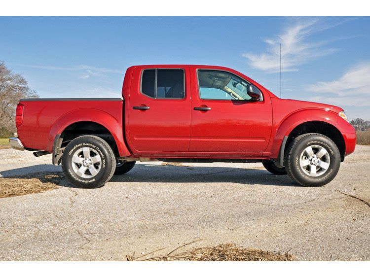 Rough Country 865 2.5" 20052023 Nissan Frontier Leveling Kit JackIt