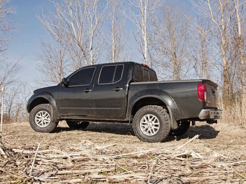 Rough Country 865 2.5" 20052023 Nissan Frontier Leveling Kit JackIt