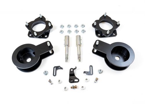 Rough Country 1.75" Leveling Lift Kit – Fits 2022-2025 Toyota Tundra – Part 88001, No Drilling