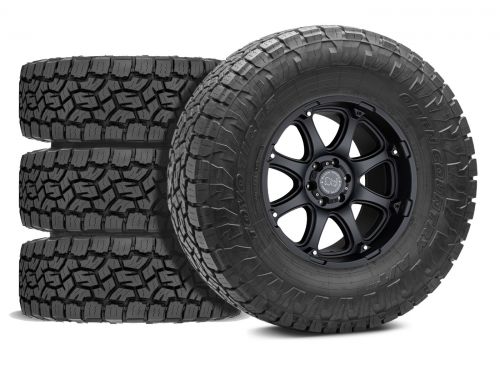 F250/F350 2017-2022 Ford 4WD (w/ 2"-3.5" Lift) - 35x12.50R18 Toyo Open Country AT III / 18x9 Black Rhino Glamis Textured Matte Black / Tire & Wheel Package (set of 4)