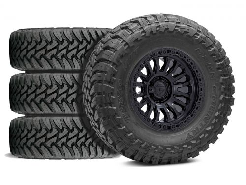 F250/F350 2005-2010 Ford 4WD (w/ 2"-4" Lift) - 35x12.50R18 Toyo Open Country MT / 18x9 Fuel Rincon Matte Black / Tire & Wheel Package (set of 4)
