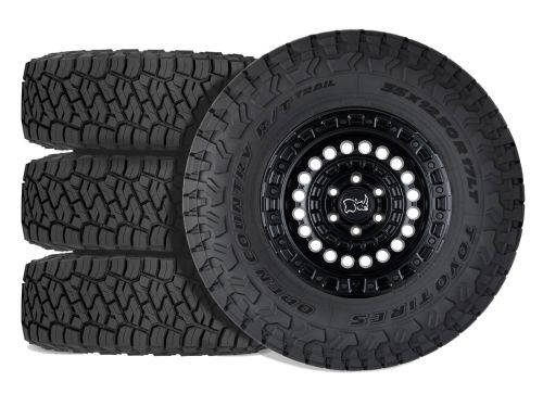 F250/F350 2023-2026 Ford 4WD (w/ 2"-3.5" Lift) - 35x12.50R20 Toyo Open Country RT Trail / 20x9.5 Black Rhino Sentinel Matte Black / Tire & Wheel Package (set of 4)