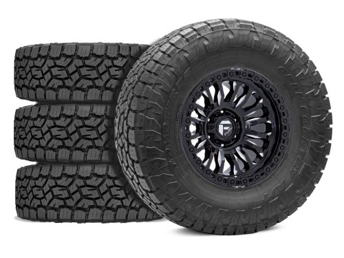 F250/F350 2017-2022 Ford 4WD (w/ 2"-3.5" Lift) - 35x12.50R18 Toyo Open Country AT III / 18x9 Fuel Rincon Gloss Black Milled / Tire & Wheel Package (set of 4)