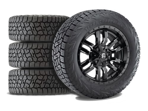 Sierra 2500HD/3500HD 2020-2026 GMC 4WD (w/ 2"-3.5" Lift) - 275x65R20 Nitto Terra Grappler G3 / 20x9 Fuel Sledge Gloss Black Milled / Tire & Wheel Package (set of 4)