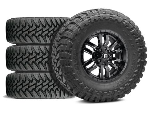 Sierra 2500HD/3500HD 2020-2026 GMC 4WD (w/ 2"-3.5" Lift) - 295x60R20 Toyo Open Country MT / 20x9 Fuel Sledge Gloss Black Milled / Tire & Wheel Package (set of 4)