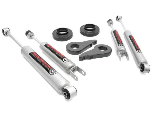 2" 2000-2006 Chevy Suburban 1500 4WD Lift Kit by Rough Country