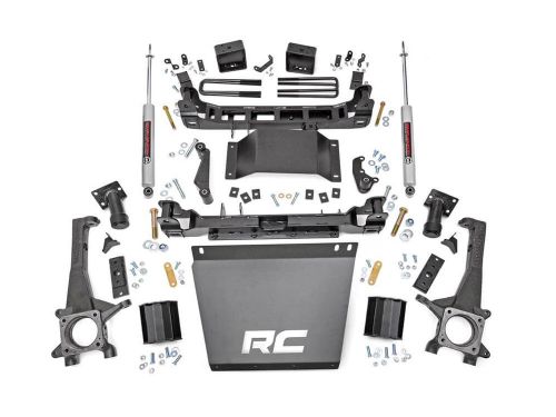 6" 2005-2015 Toyota Tacoma Lift Kit by Rough Country