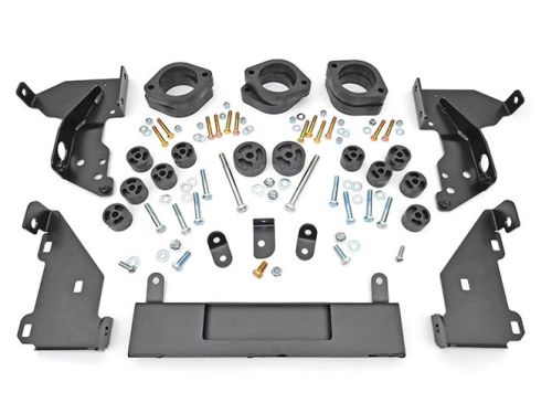 Silverado 1500 2014-2015 Chevy 1.25" Body Lift Kit by Rough Country