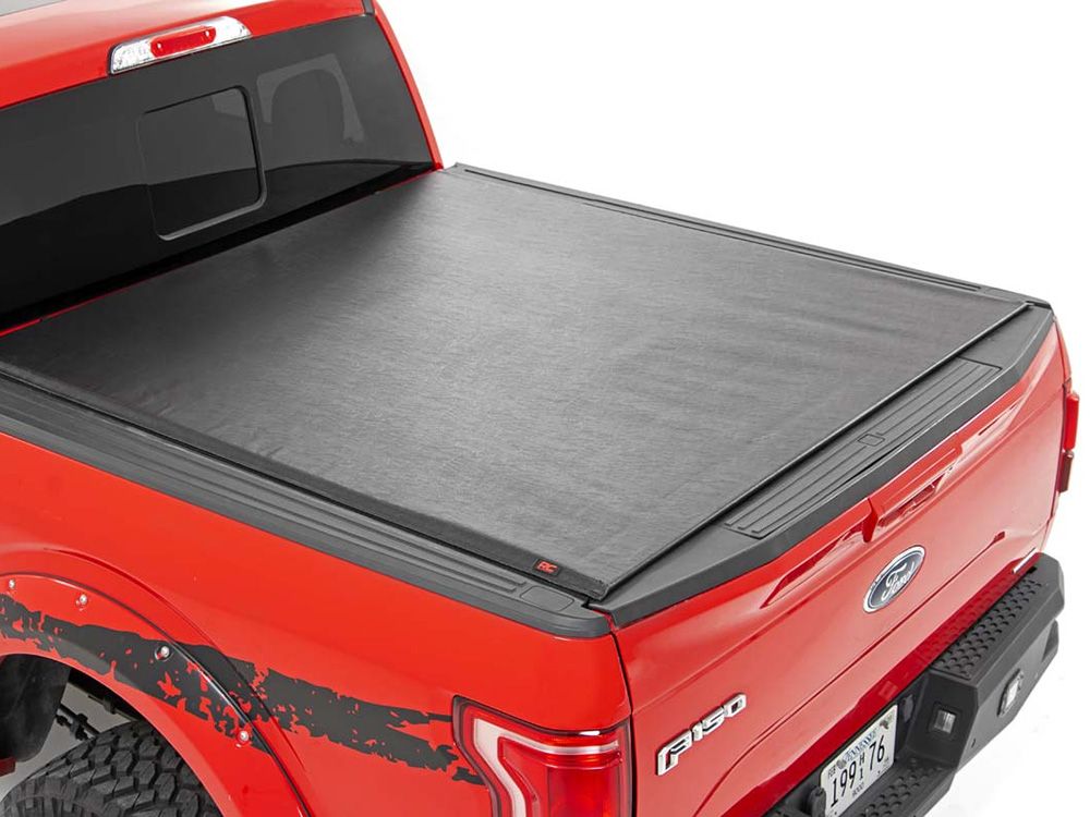 2017-2023 Ford F250/F350 (with/6' 10" bed) Soft Roll-Up Tonneau Cover by Rough Country