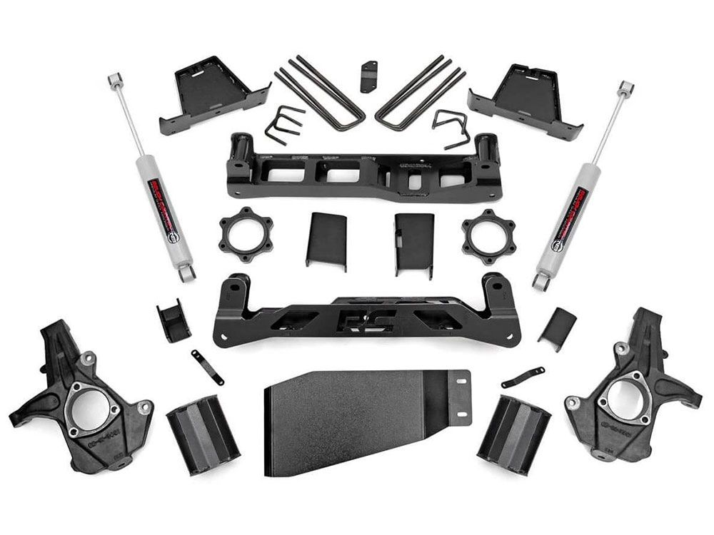 7.5" 2007-2013 GMC Sierra 1500 4WD Lift Kit by Rough Country