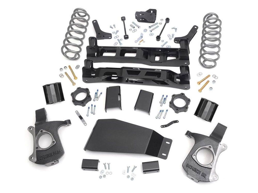 5" 2007-2013 Chevy Tahoe 4wd & 2wd Lift Kit by Rough Country