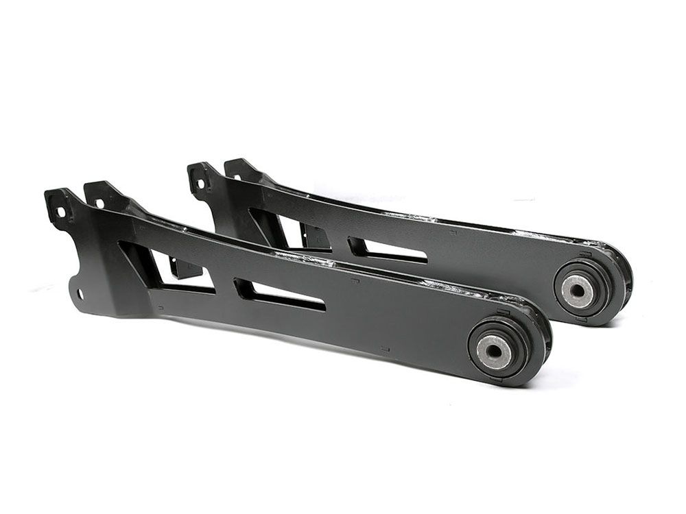 F250/F350 Super Duty 2005-2016 Ford (w/ 4-6" of Lift) - Radius Arms by Rough Country