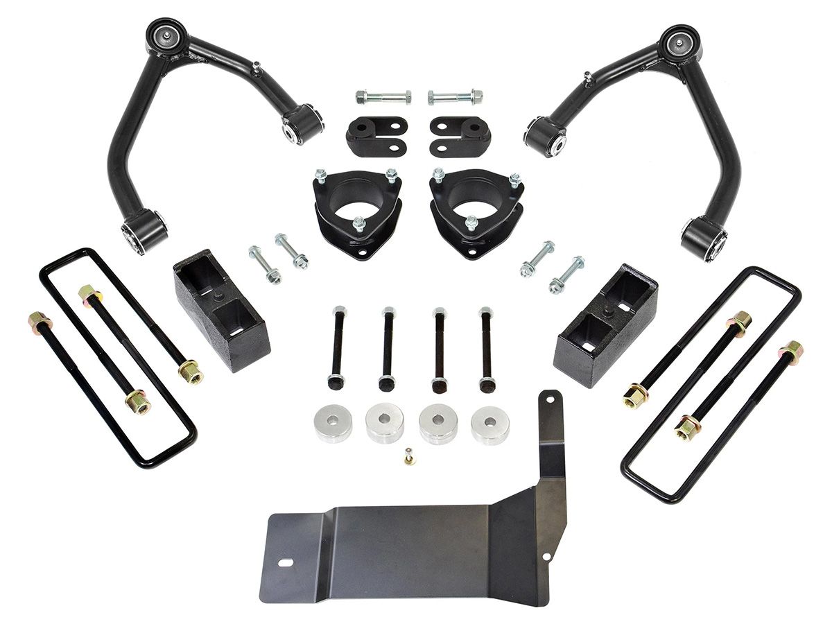 4" 2014-2018 Chevy Silverado 1500 4WD (w/aluminum or stamped steel factory arms) Lift Kit by ReadyLift