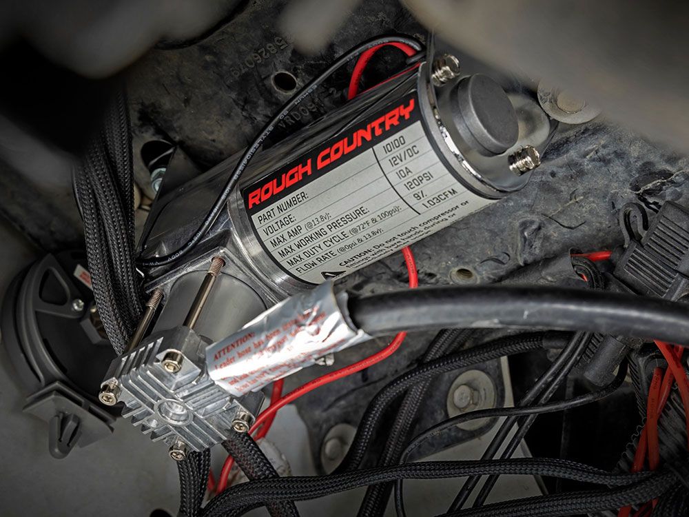 Onboard Air Bag Compressor Kit (w/Air Gauge) Rough Country 10100 JackIt