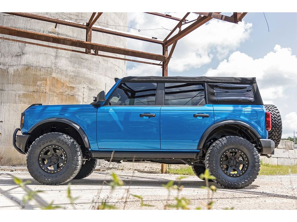 Rough Country 51027 3.5" 20212023 Ford Bronco 4WD Lift Kit JackIt