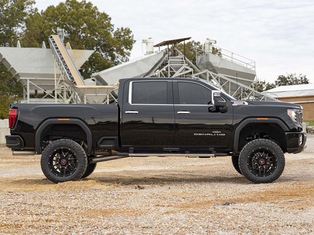 Rough Country 10130 7" 20202023 GMC Sierra 2500HD 4WD Lift Kit JackIt