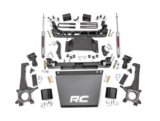 4" 2005-2015 Toyota Tacoma Lift Kit by Rough Country